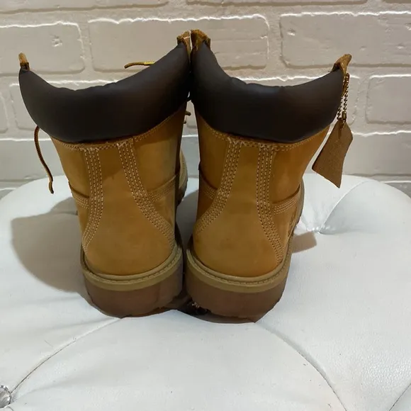 Timberland 6” tan boots