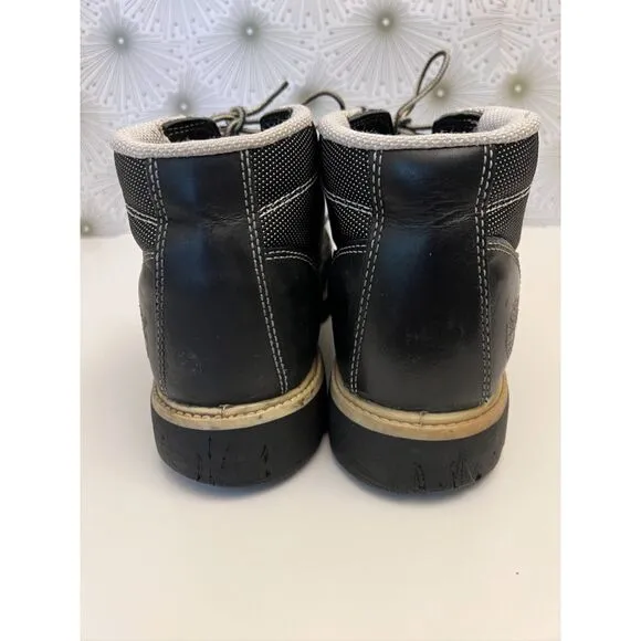 Timberland Campsite boots. Size 9 (M).
