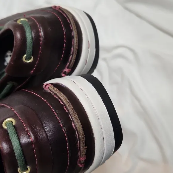 Timberland Classic 2 Eyed Brown and Green Leather Boat Shoes (m size 10.5)