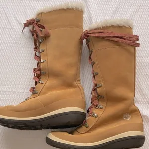 Timberland Women's Tan Winter Boots Size 6 Knee High Sherpa Red lace