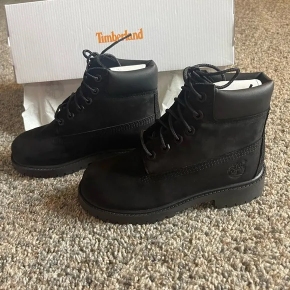 Timberland Youth Black Boots - Size 13