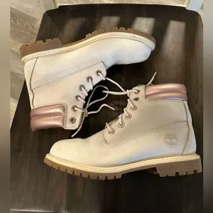 Timberland Rose Gold Boots size 8