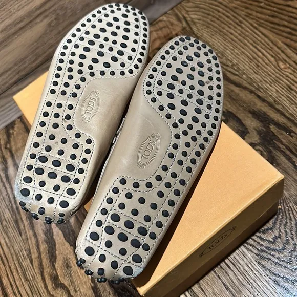 TOD’S Gommino Driving Shoes US Size 9