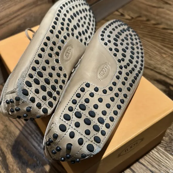 TOD’S Gommino Driving Shoes US Size 9