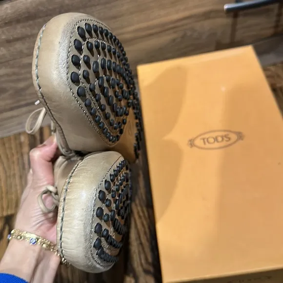 TOD’S Gommino Driving Shoes US Size 9