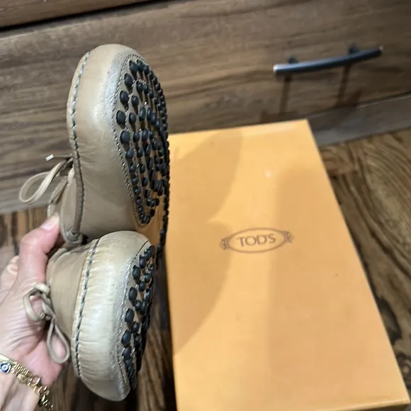 TOD’S Gommino Driving Shoes US Size 9