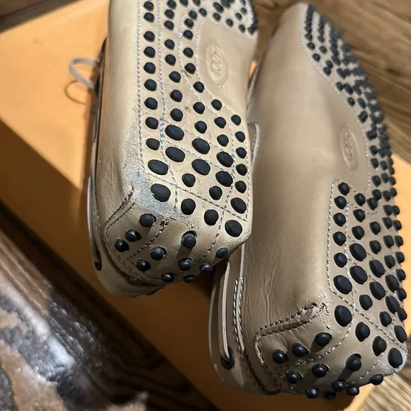 TOD’S Gommino Driving Shoes US Size 9