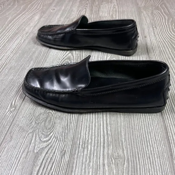 TODS Leather Driving Loafer - Quiet Luxury