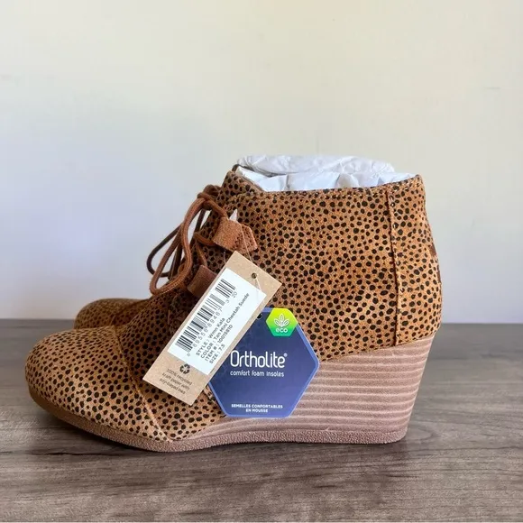 Toms Kala Women's Mini Cheetah Suede Wedge Boot Size 7.5 SKU#241143