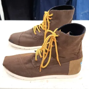Toms shoes men's size 8 Brown canvas high top sneaker chukka boot suede accents