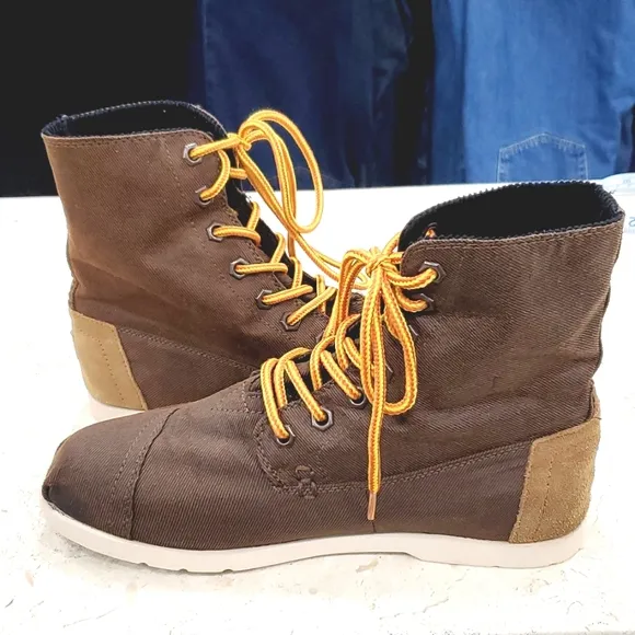 Toms shoes men's size 8 Brown canvas high top sneaker chukka boot suede accents