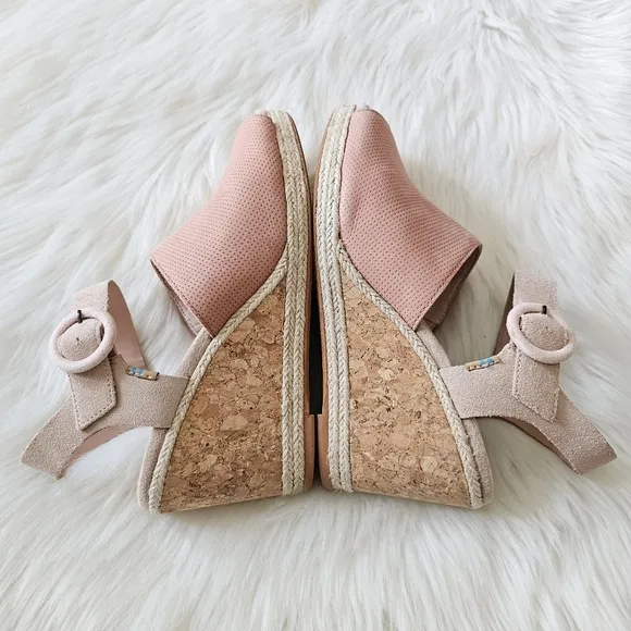 Toms Spanish Villa Perforated Nubuck Suede Women's Tropez Wedges Shoes Sz 8.5