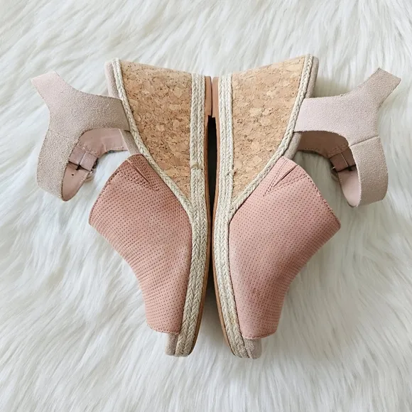 Toms Spanish Villa Perforated Nubuck Suede Women's Tropez Wedges Shoes Sz 8.5