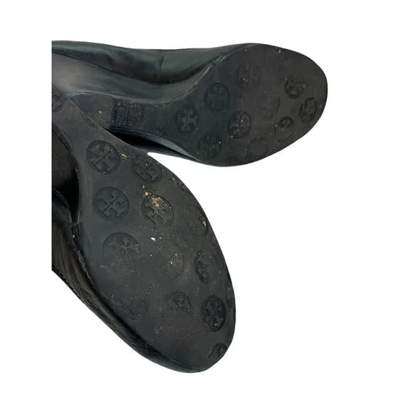 Tory Burch Black Leather Wedge Pump Closed Toe Gold Logo Size 9.5