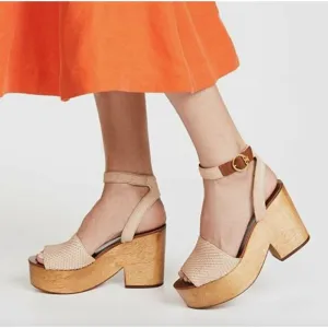 Tory Burch Camilla 100mm Platform Sandals Savannah 7.5