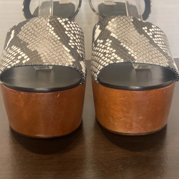 Tory Burch Camilla Snake Print Wooden Platform Sandals Size 9.5