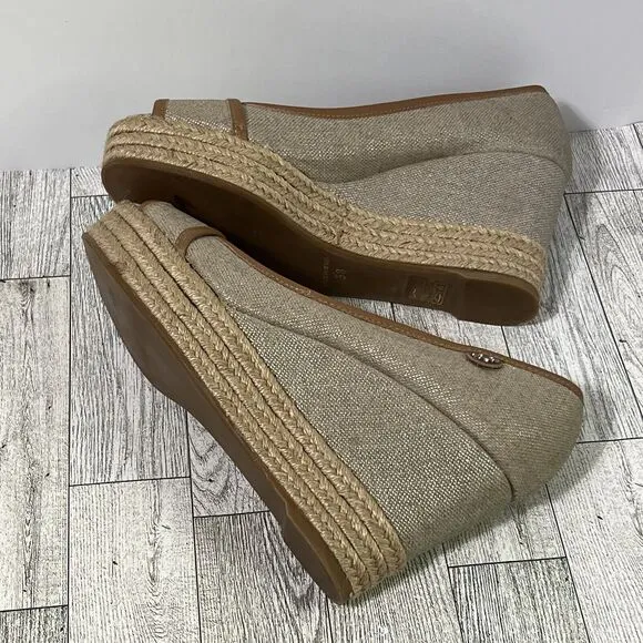 TORY BURCH MAJORCA Logo Wedge Espadrille Shoes Womens 8 EU 38 Plata Tan Metallic