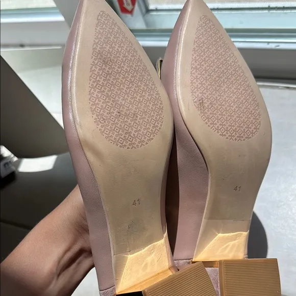 Tory Burch Pink Heeled Shoes with Sophisticated Design
