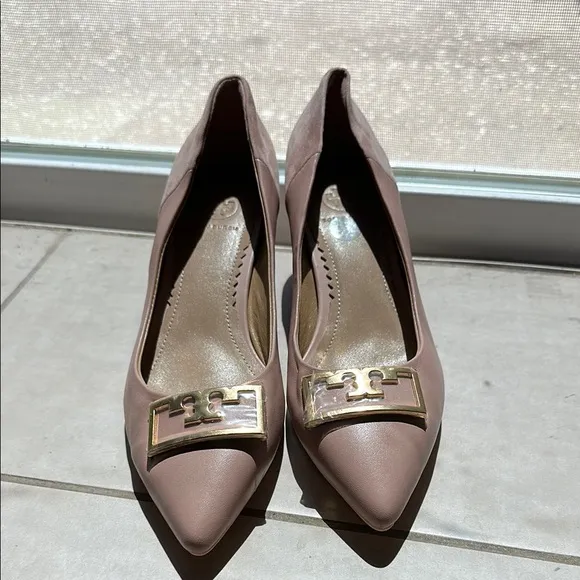 Tory Burch Pink Heeled Shoes with Sophisticated Design