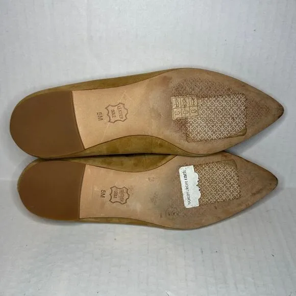 Tory Burch Size 5 Logo Nude Quiet Luxury Pointed Toe Flats Shoe Suede Tan Career