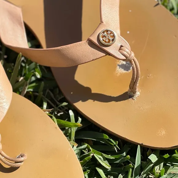 Tory Burch🍂🍁Manon Leather Thong Sandals Size 10