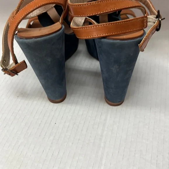 TOSCA BLU wedge shoes!