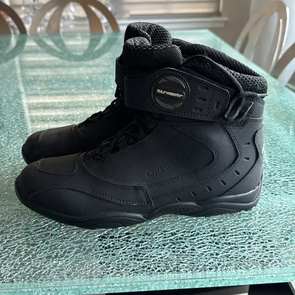 Tourmaster boots 9