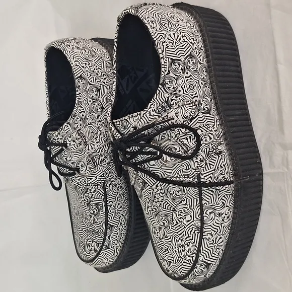 T.U.K. Black and White Tatoo Patterned Shoes