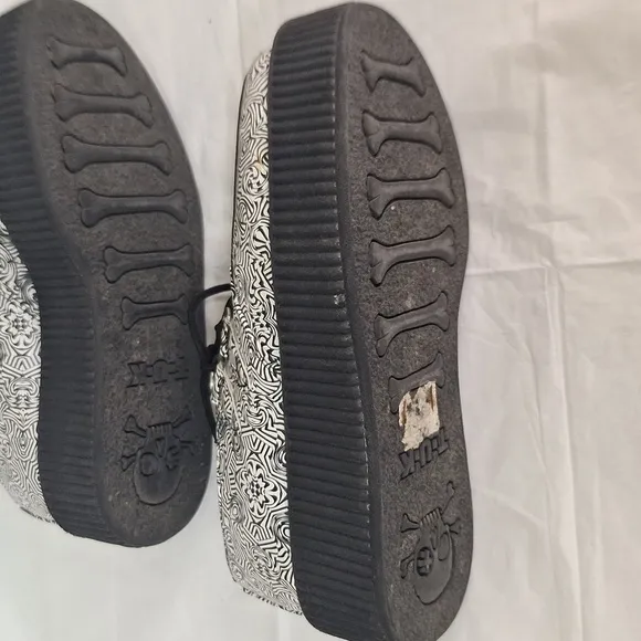 T.U.K. Black and White Tatoo Patterned Shoes