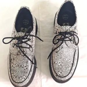 T.U.K. Black and White Tatoo Patterned Shoes