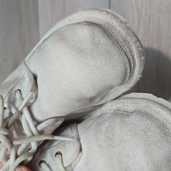 Ugg Australia Kids Girls High Top Leather Sheepskin sneakers shoes boots sz 1