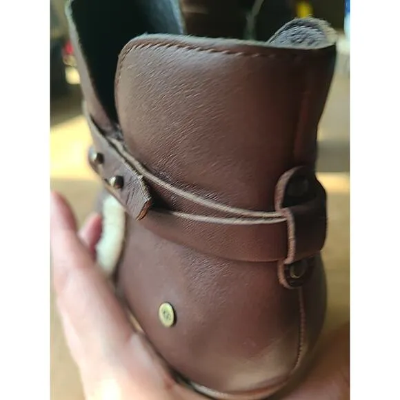 UGG Australia Women Size 8 Alexandra Brown Leather Wedge Heel Zipper Shoes