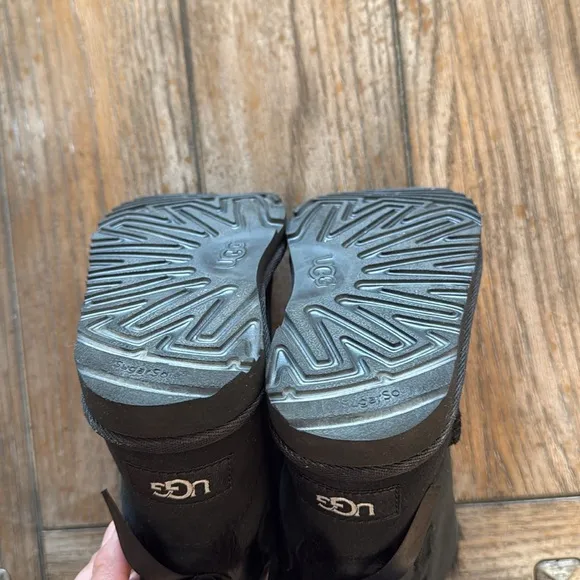 Ugg bailey 11 boots