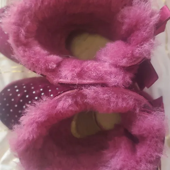Ugg Bailey Bow starlight