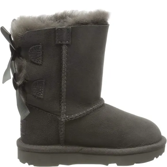 UGG Big Kids Bailey Bow II Boots Size 5