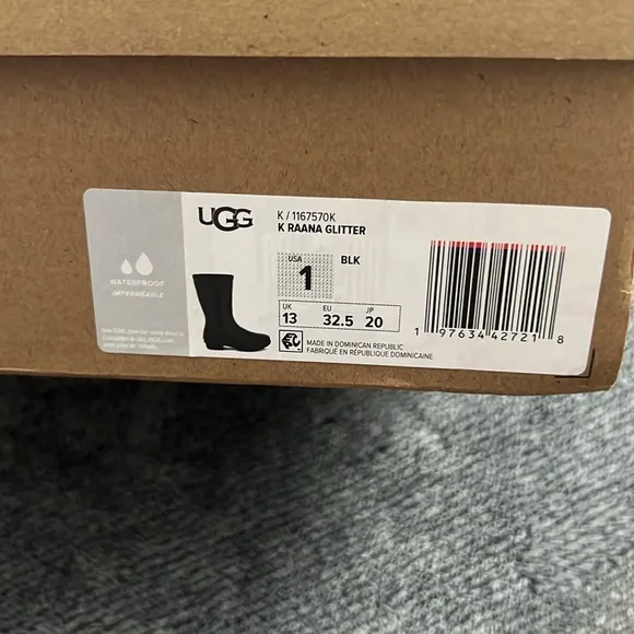 UGG Black Glossy Rain Boots