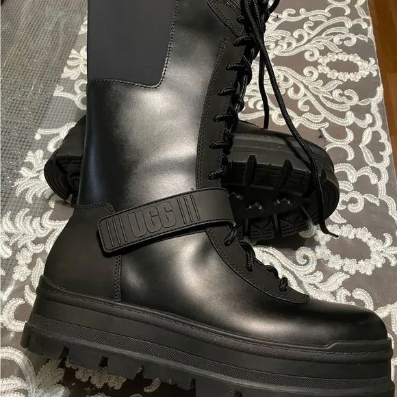 UGG boots brand new