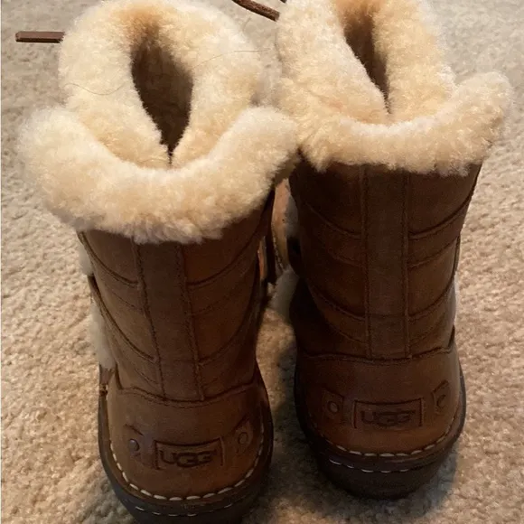 UGG boots | UGGS | Boots |