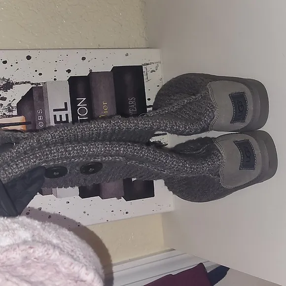 Ugg Cardy knit charcoal grey boots, sz 7, EU 38