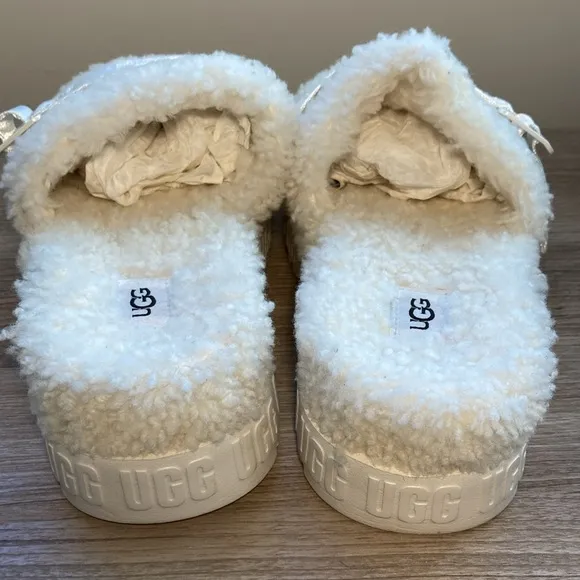 Ugg Fluffita slide shearling plateform sandals 8