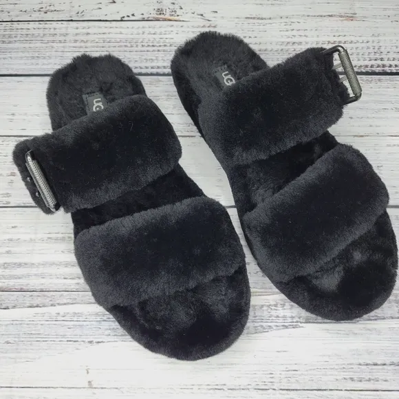 UGG Fuzz Yeah Black Fuzzy Slide Platform Sandals | Size 9