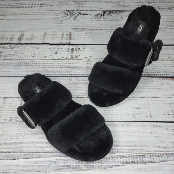 UGG Fuzz Yeah Black Fuzzy Slide Platform Sandals | Size 9