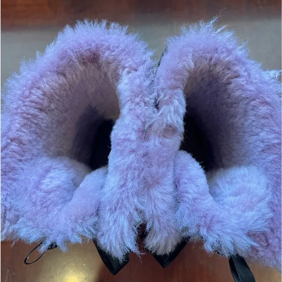 Ugg Kids Bailey Satin Bow Boots Lavender Leopard Size 4