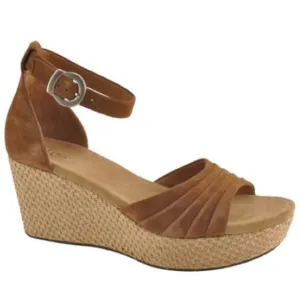 Ugg Leanne Suede Platform Wedge Ankle Strap Sandals in Chestnut Size 9