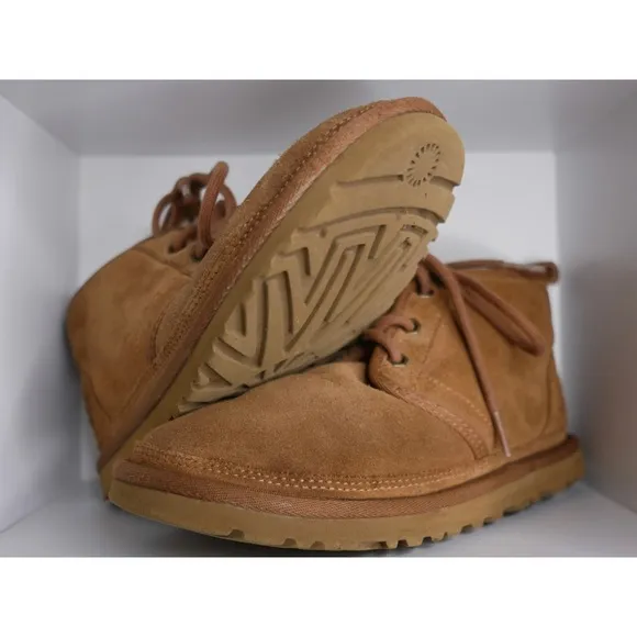UGG Men’s Neumel Leather Shoes