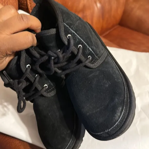 UGG NEUMEL S/N 1017320K KIDS WINTER BOOTS SIZE 4 BLACK COLOR