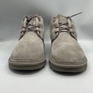 Ugg‎ Neumel