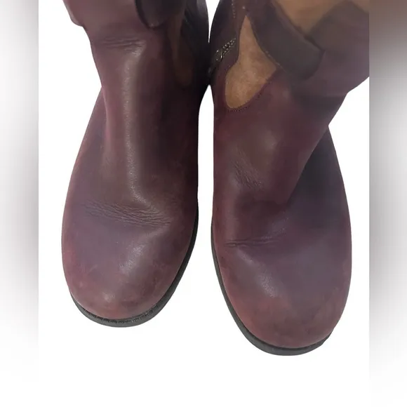 Ugg pernille modern moto convertible boot Size 9