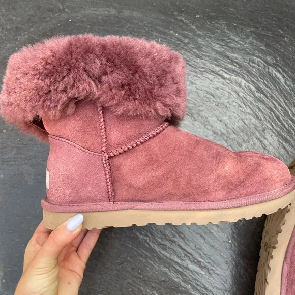 Ugg purple boots Barely worn