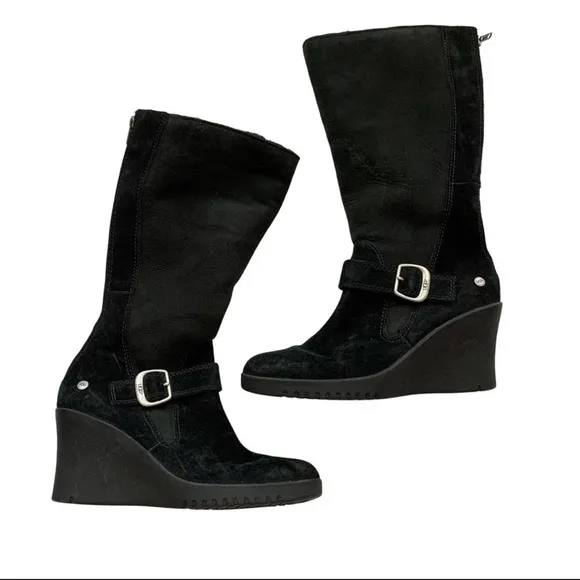 Ugg Shoes Seline Wedge Boots Black Suede with Sheepskin Lining |